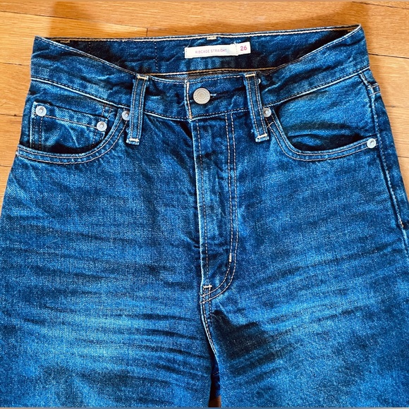 Levi’s Ribcage straight leg- Dark wash SIZE 26 jeans - Picture 5 of 10